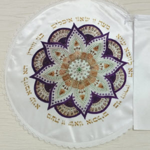 מצה קריסטלים סגול