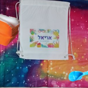 מגבת +ודלי משפך + תיק שרוכים + מצופים